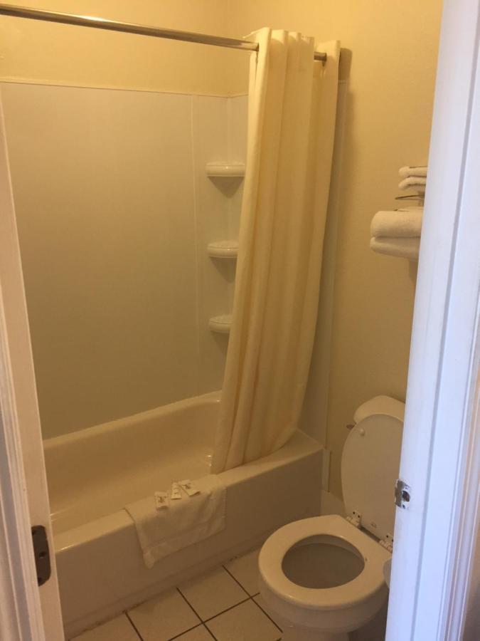 Exclusive Quarters Motel Cleveland Kültér fotó